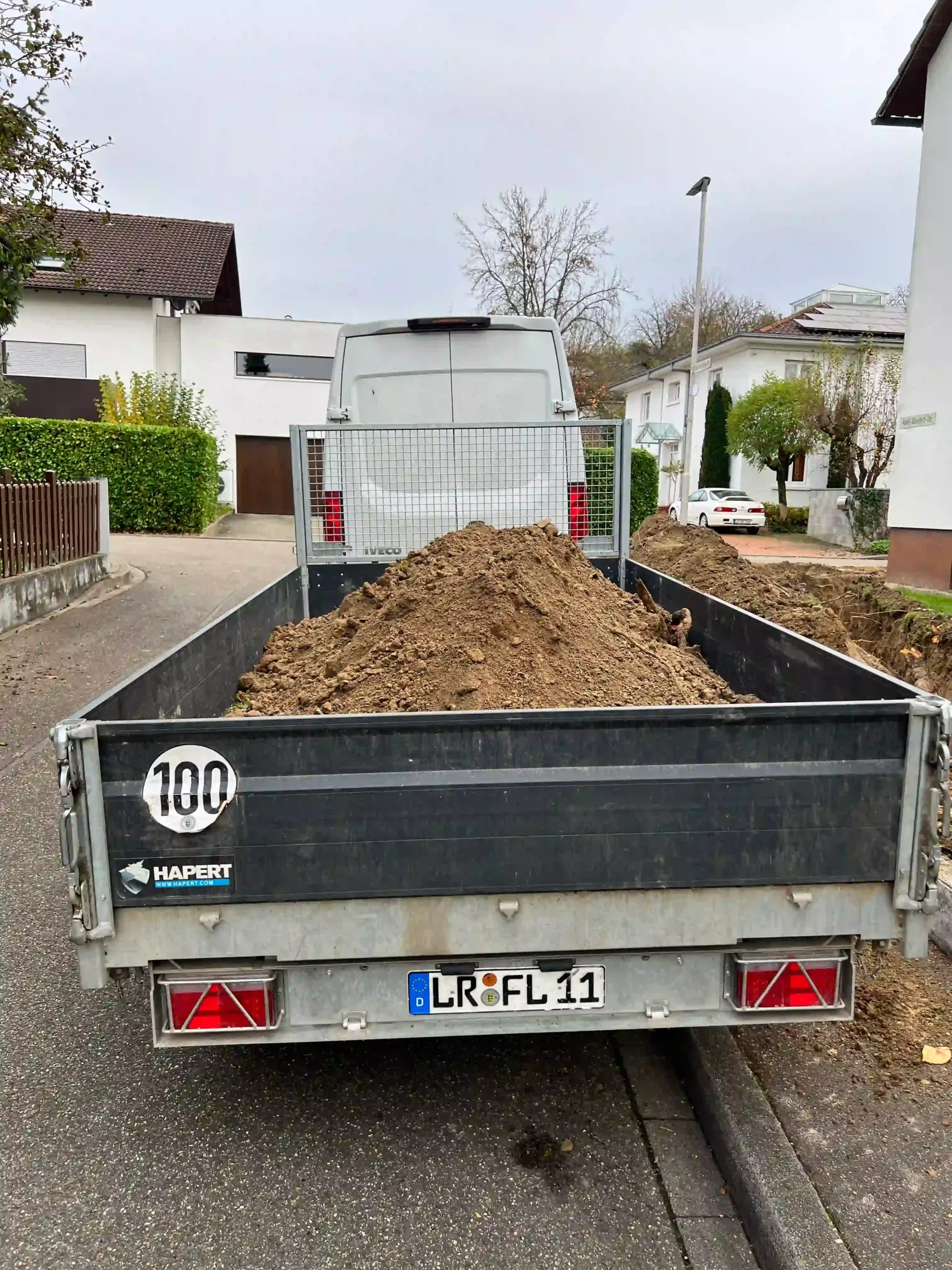 Fischer LUB UG bei der Schüttguttransport - Spezialleistungen.